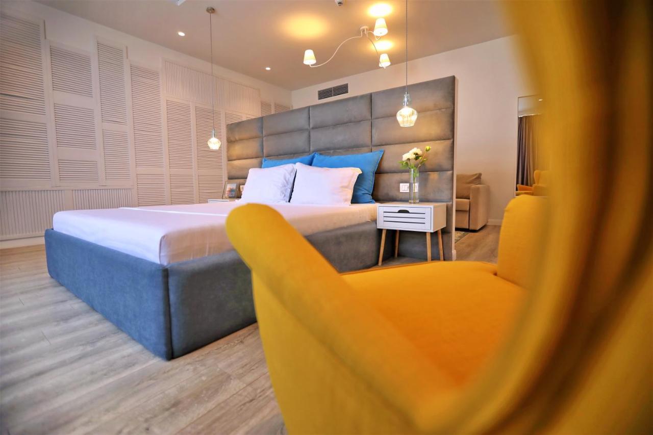 Nautic Luxury Club Hotel Navodari Bagian luar foto