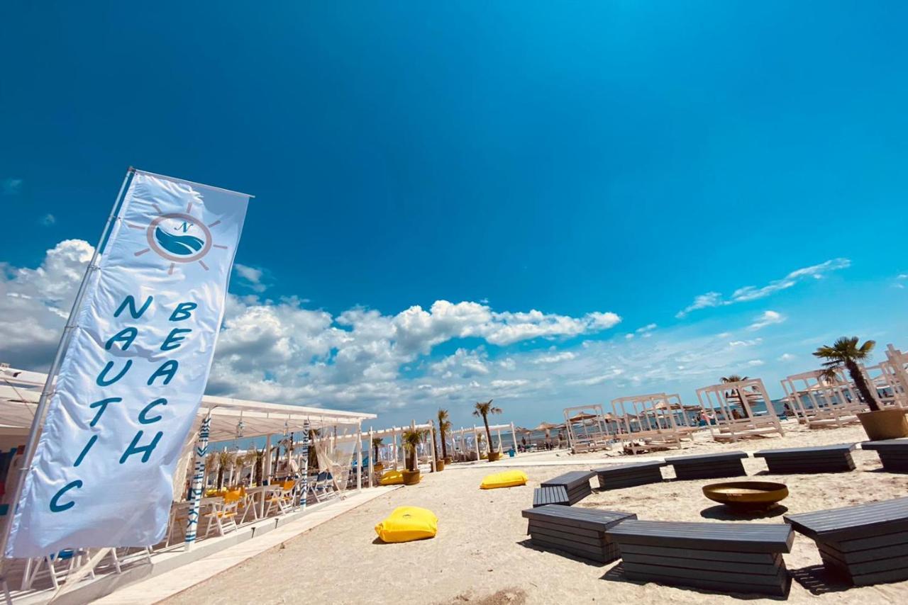Nautic Luxury Club Hotel Navodari Bagian luar foto
