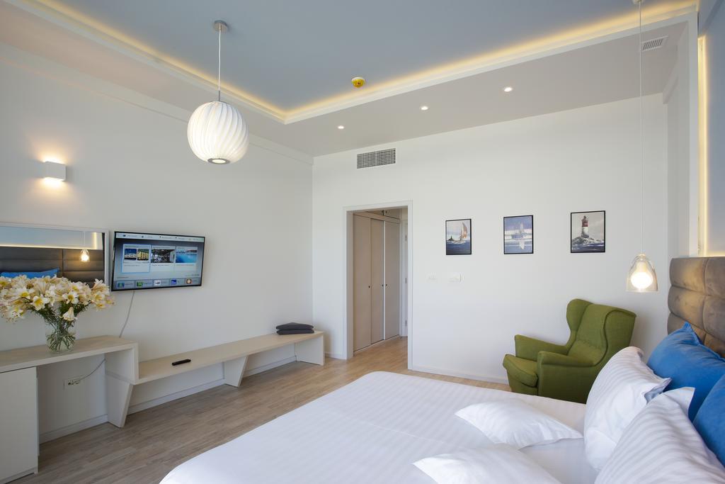 Nautic Luxury Club Hotel Navodari Ruang foto